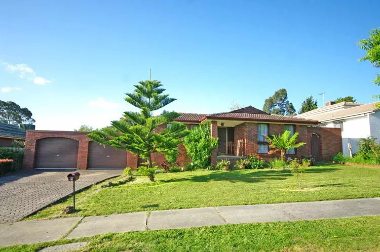 Main view of Homely house listing, 2 TERRELL CLOSE, Endeavour Hills VIC 3802