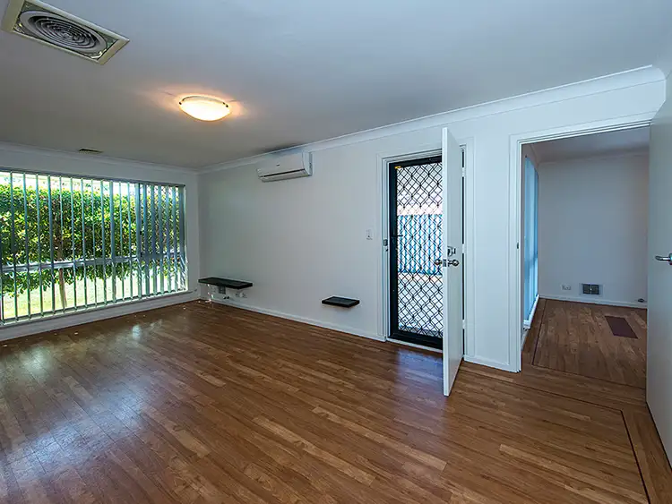 Sixth view of Homely semi-detached listing, 3 Havenvale Crescent, Dianella WA 6059