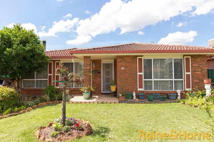 25 Lindsay Place, Dubbo NSW 2830