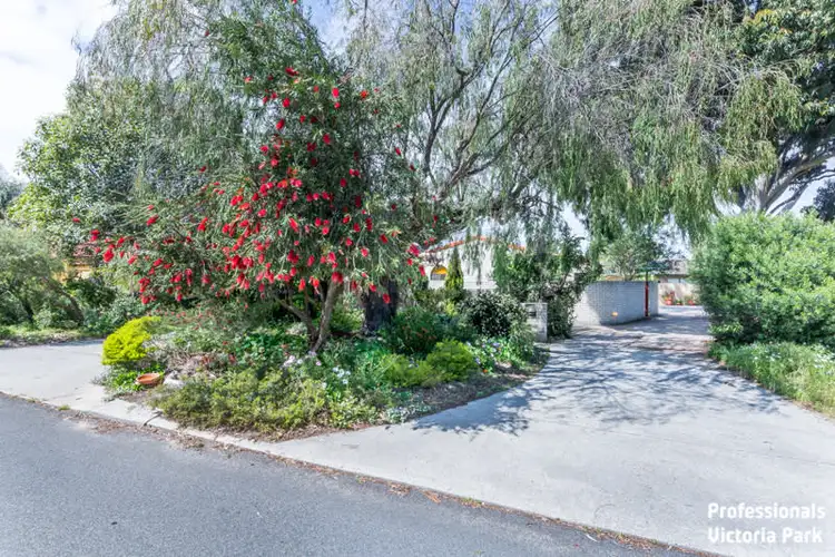 1/3 Eleanor Street, Como WA 6152