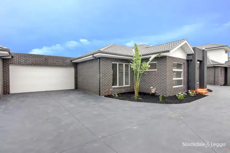 2/30 Staughton Avenue, Capel Sound VIC 3940