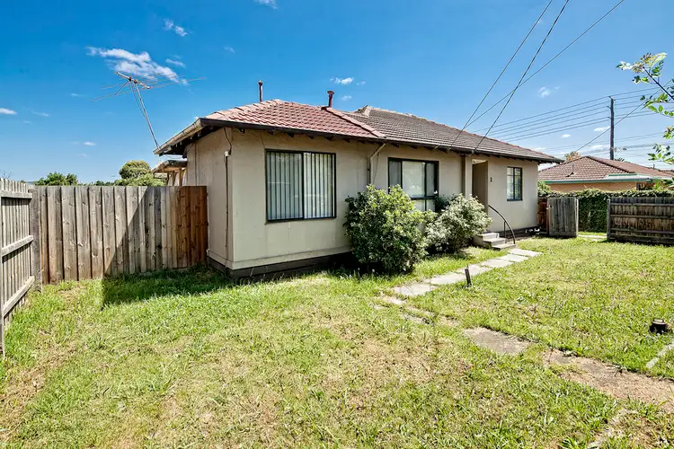 1 Paperbark Street, Doveton VIC 3177