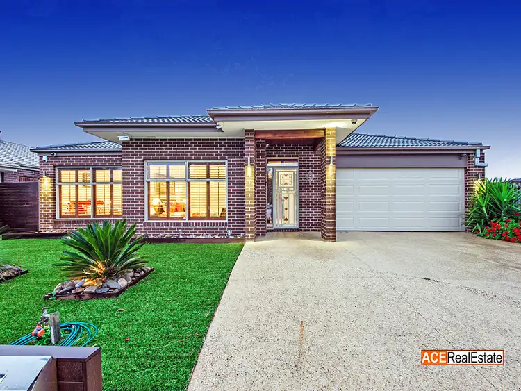 Second view of Homely house listing, 7 Fieldwren Drive, Williams Landing VIC 3027
