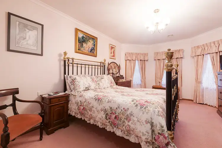 Seventh view of Homely house listing, 1 Bree Court, Berwick VIC 3806