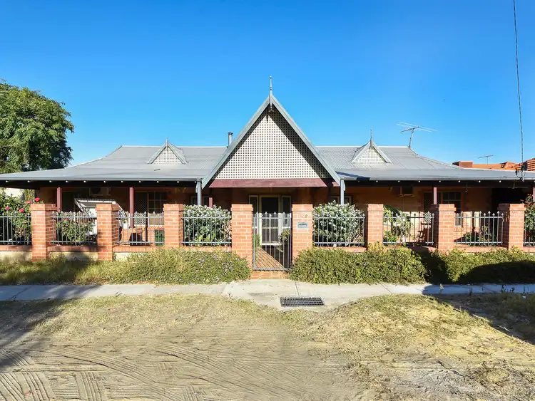 106 Clifton Crescent, Inglewood WA 6052