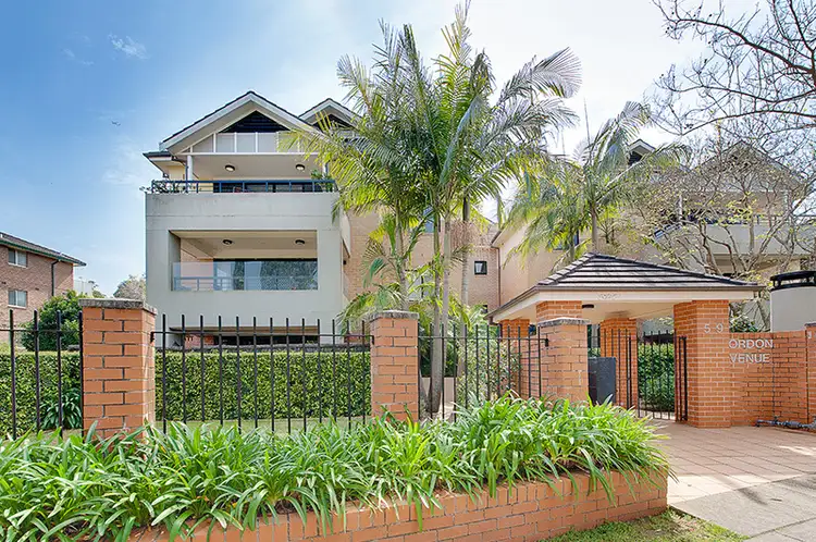 15/5-9 Gordon Avenue, Chatswood NSW 2067