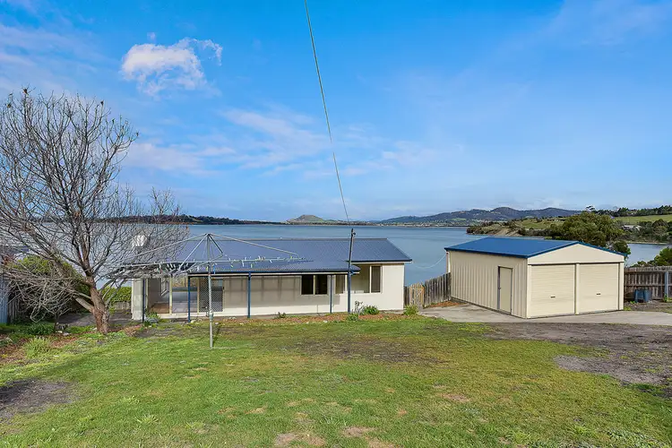 567 Shark Point Road, Penna TAS 7171