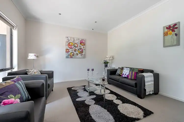 Fifth view of Homely house listing, 17 Royal Terrace, Craigieburn VIC 3064