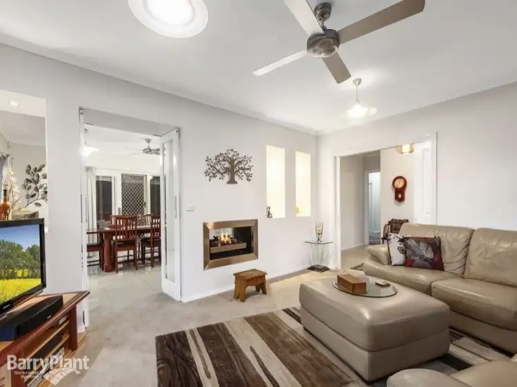 Second view of Homely house listing, 4 Silverley Road, Croydon VIC 3136