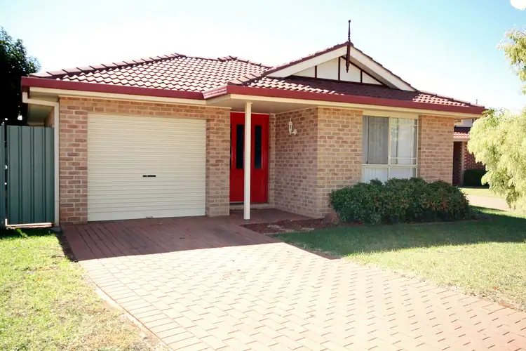 6 Todman Court, Dubbo NSW 2830