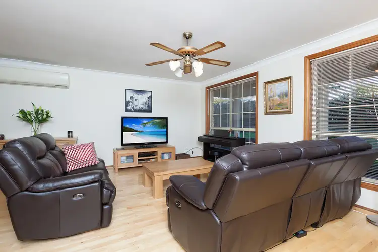 Fifth view of Homely house listing, 2 Mary Anne Close, Mount Annan NSW 2567