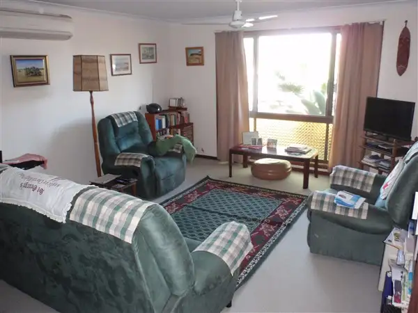 Second view of Homely house listing, 17 Zuytdorp Court, Mahomets Flats WA 6530