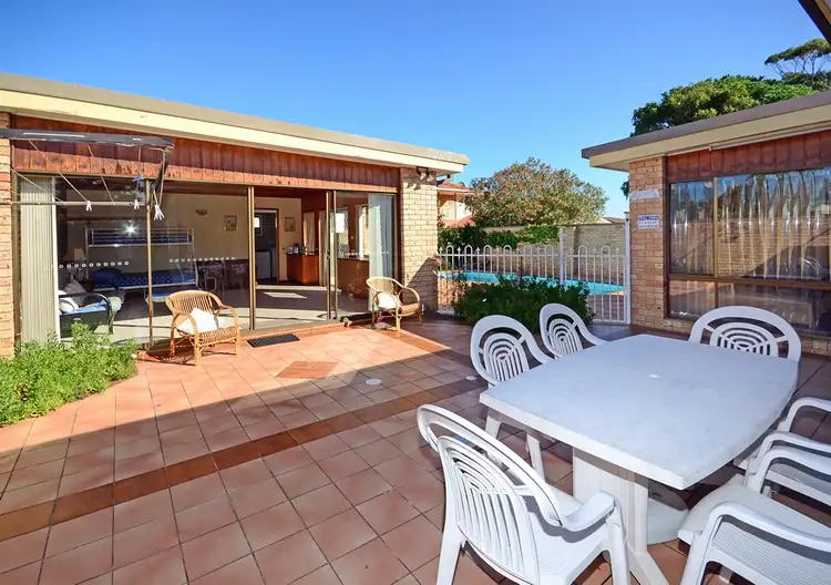 17 Verge Road, Callala Beach NSW 2540