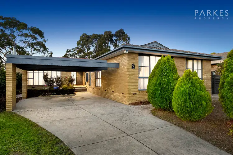 9 Dowling Grove, Doncaster East VIC 3109