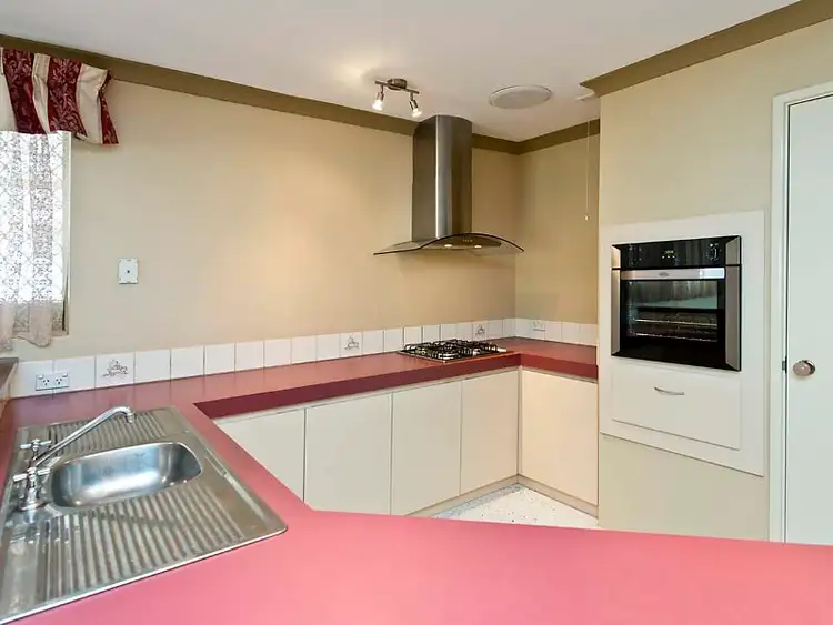 Seventh view of Homely house listing, 8 Dulverton Close, Stratton WA 6056