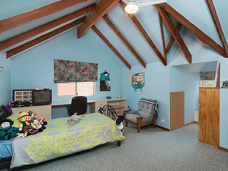 Sixth view of Homely house listing, 2 Graham Court, Strathalbyn SA 5255