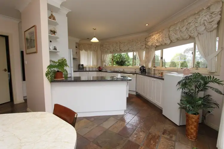 Fourth view of Homely house listing, 7 McLennan Close, Robin Hill NSW 2795