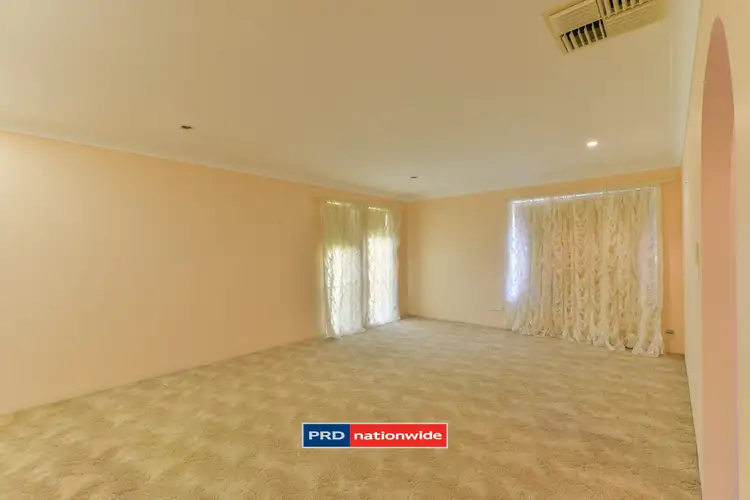 Second view of Homely house listing, 6 Woodbry Crescent, Tamworth NSW 2340