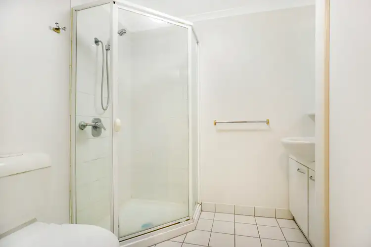 Fifth view of Homely apartment listing, 822/585 La Trobe Street, Melbourne VIC 3000