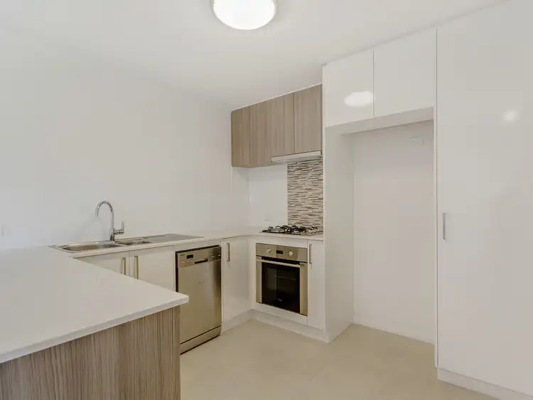 Fourth view of Homely apartment listing, 22/2 Louvre Way, Baldivis WA 6171