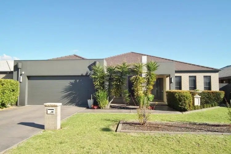 24 Calabria Road, Griffith NSW 2680