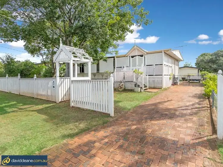 27 Spencer Street, Lawnton QLD 4501