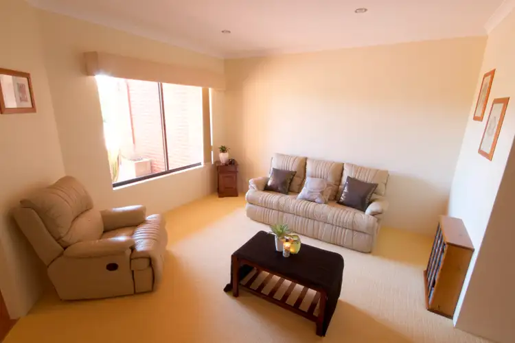 Fifth view of Homely house listing, 35 PERIDOT TURN, Banksia Grove WA 6031