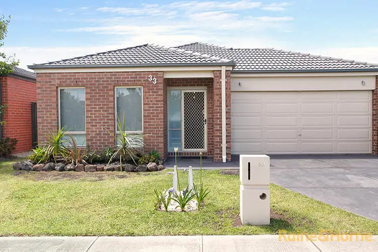 Main view of Homely house listing, 33 Kindred Avenue, Cranbourne North VIC 3977