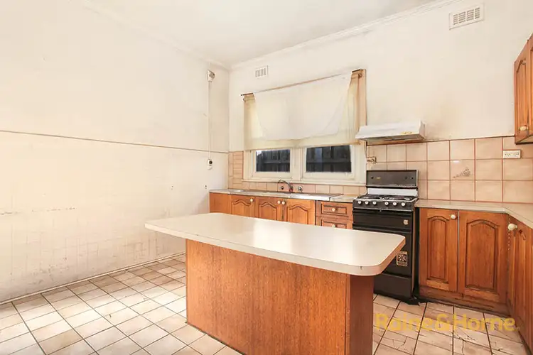 Second view of Homely house listing, 8 Oakland Street, Maribyrnong VIC 3032