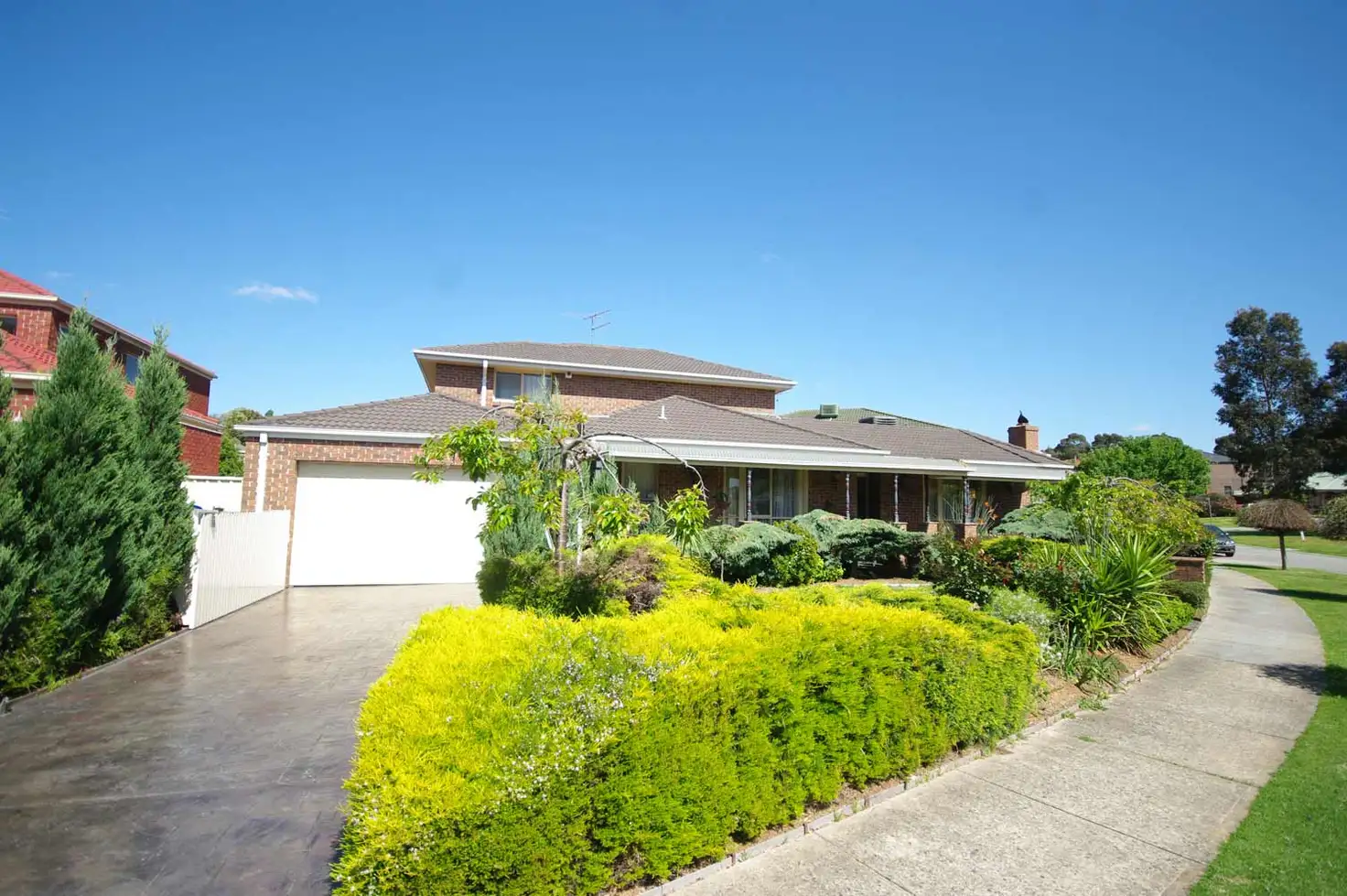 Main view of Homely house listing, 11 Erica Close, Endeavour Hills VIC 3802