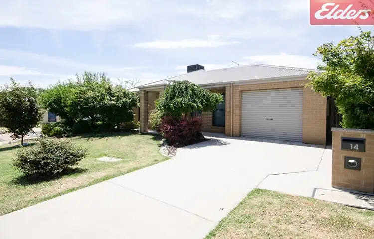 14A St Levans Place, Lavington NSW 2641