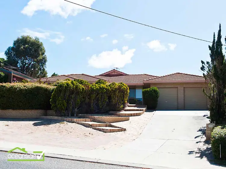 11 Balga Way, Mullaloo WA 6027