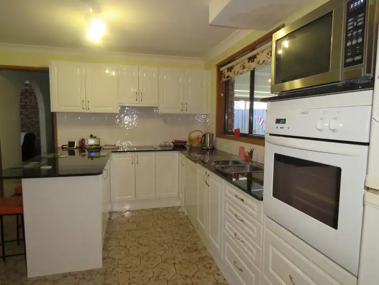 Sixth view of Homely house listing, 124 Railway Parade,, Glenfield NSW 2167