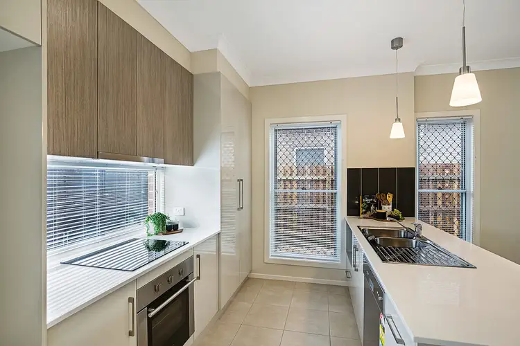 Sixth view of Homely unit listing, 7, 8 Tara Street, Wilsonton QLD 4350