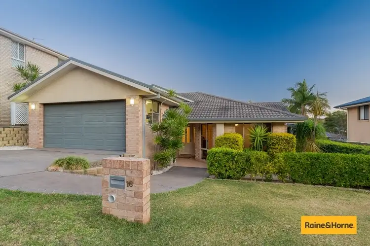 16 Fernleigh Avenue, Korora NSW 2450