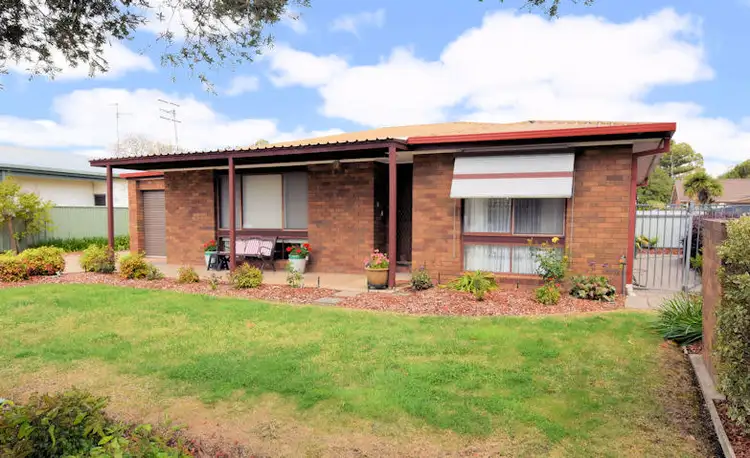 Third view of Homely unit listing, 1 / 274 Wick Street, Deniliquin NSW 2710