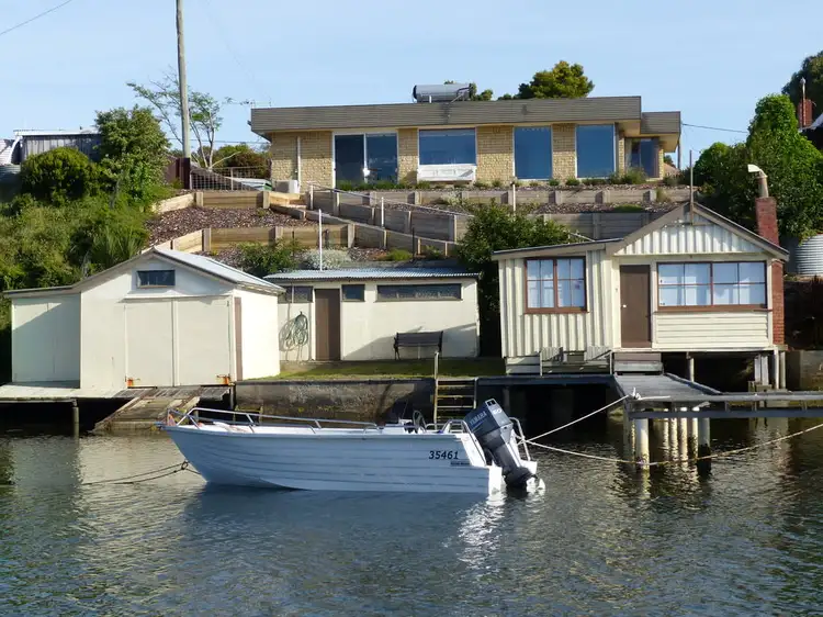 7 Esplanade, Carlton River TAS 7173