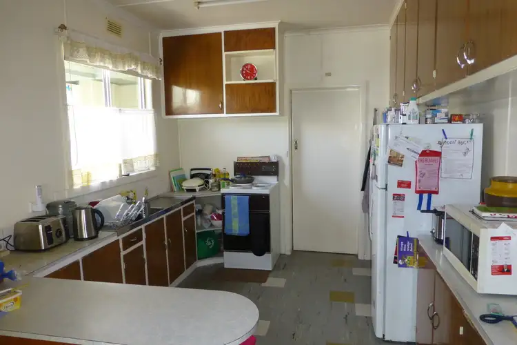 Sixth view of Homely house listing, 25 DREVERMANN STREET, Bairnsdale VIC 3875
