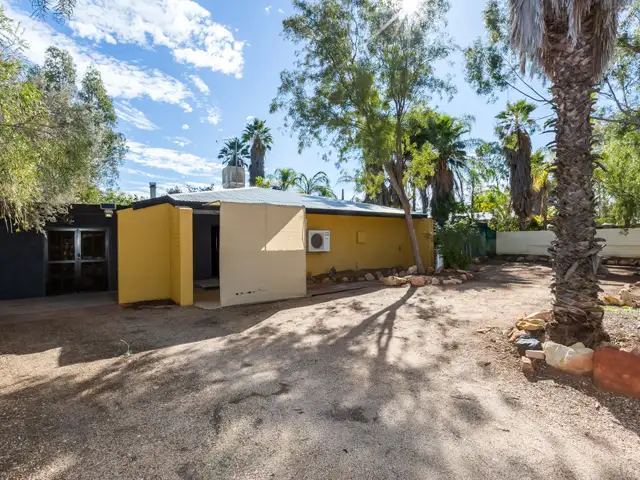 28 Spearwood Road, Sadadeen NT 870
