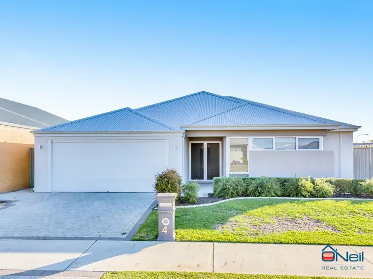 4 Huggins Road, Byford WA 6122