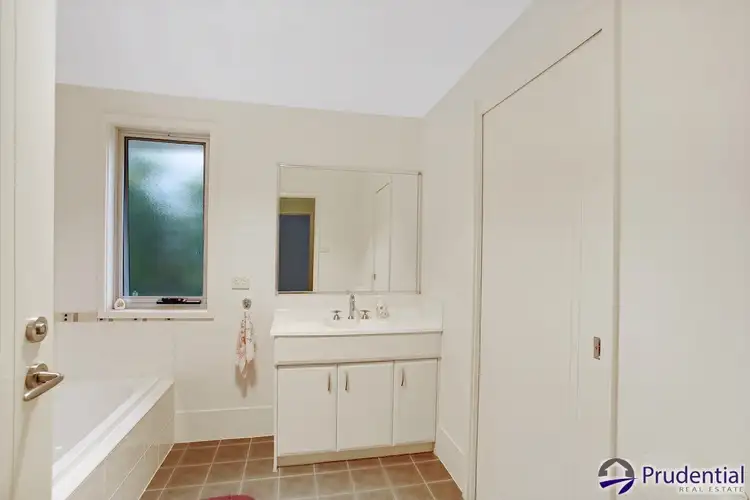 Sixth view of Homely house listing, 25 St Simon Close, Blair Athol NSW 2560