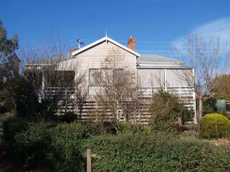 10 Pelissier Street, Yea VIC 3717