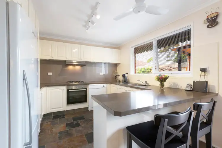 Sixth view of Homely unit listing, 2 Alison Court, Carrum VIC 3197