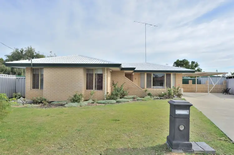 9 Lambasa Place, Waikiki WA 6169