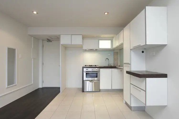 Fifth view of Homely apartment listing, 6/315 Bulwer Street, Perth WA 6000
