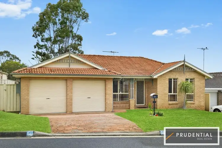 50 Crommelin Crescent, St Helens Park NSW 2560
