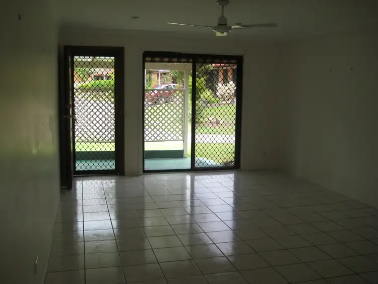 Sixth view of Homely semi-detached listing, 9/11 Hoya Court, Labrador QLD 4215