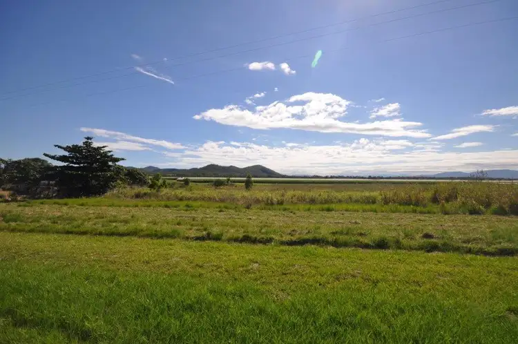 8 Helens Hill Road, Helens Hill QLD 4850