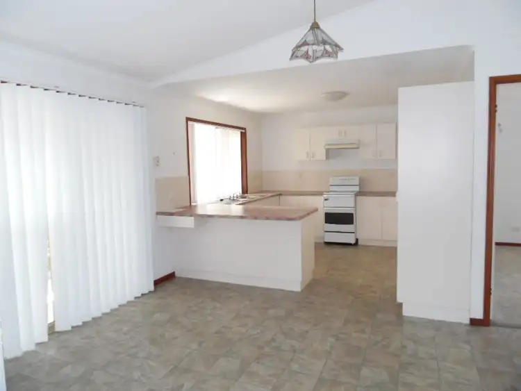 Sixth view of Homely house listing, 17 St Andrews Drive, Pialba QLD 4655