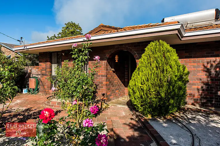 10 O'Connor Road, Swan View WA 6056